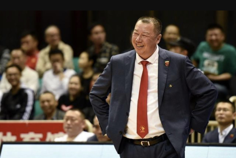  昂热主帅赛后批评裁判判罚引争议  