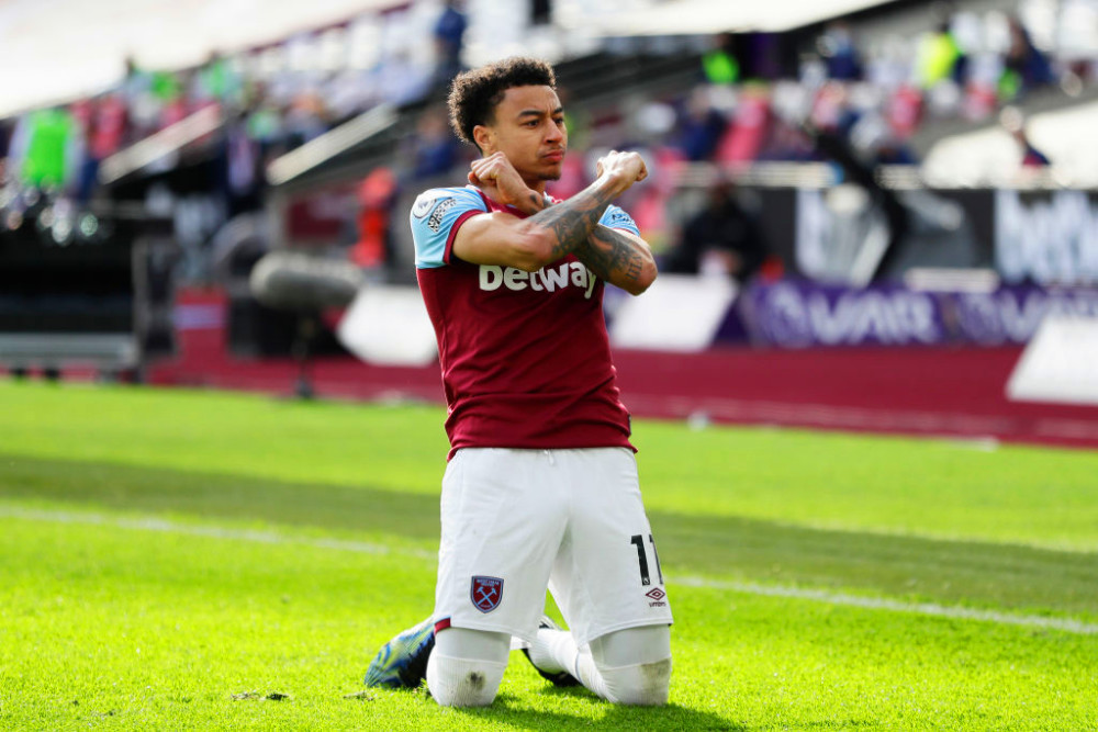  曼城旧将斯特林攻破蓝月亮球门  